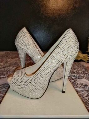 Women's Ivory Crystal Embellished Peep-Toe High Heels